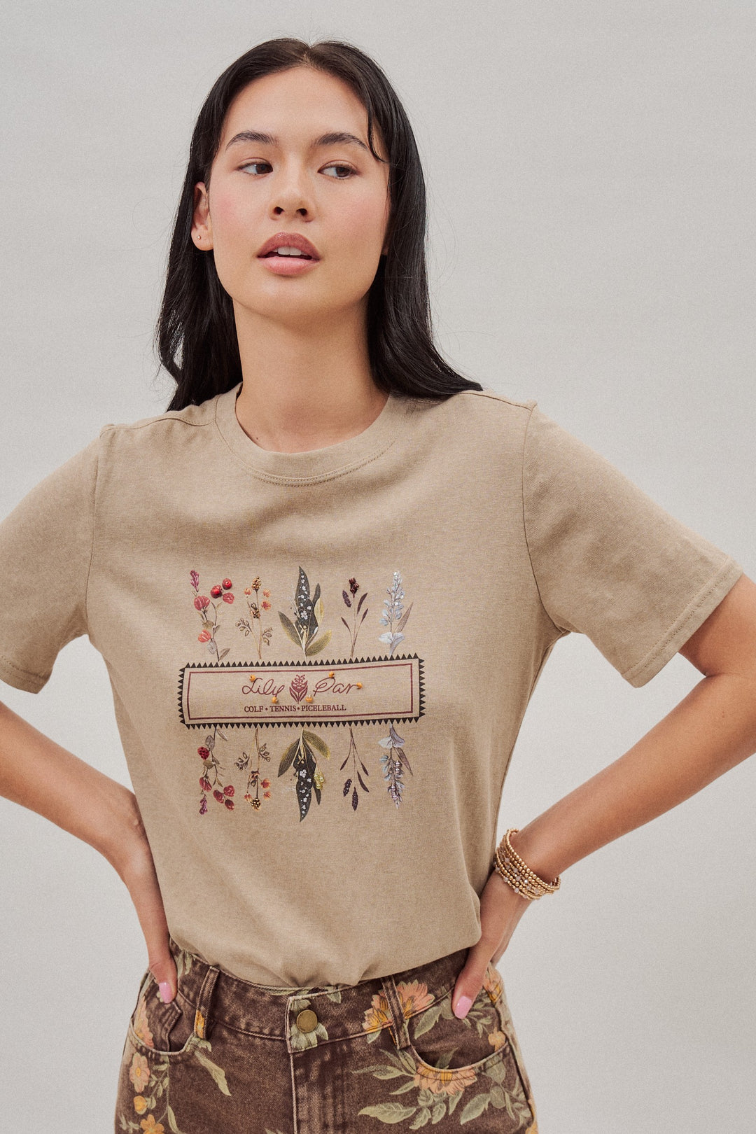 Botanical Floral Embroidered Tee in White - Women's Wholesale T-Shirts & Polos | Trend Notes