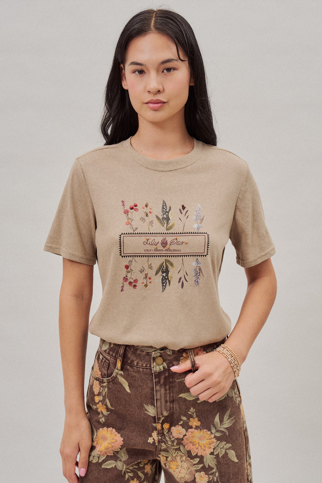 Botanical Floral Embroidered Tee in White - Women's Wholesale T-Shirts & Polos | Trend Notes