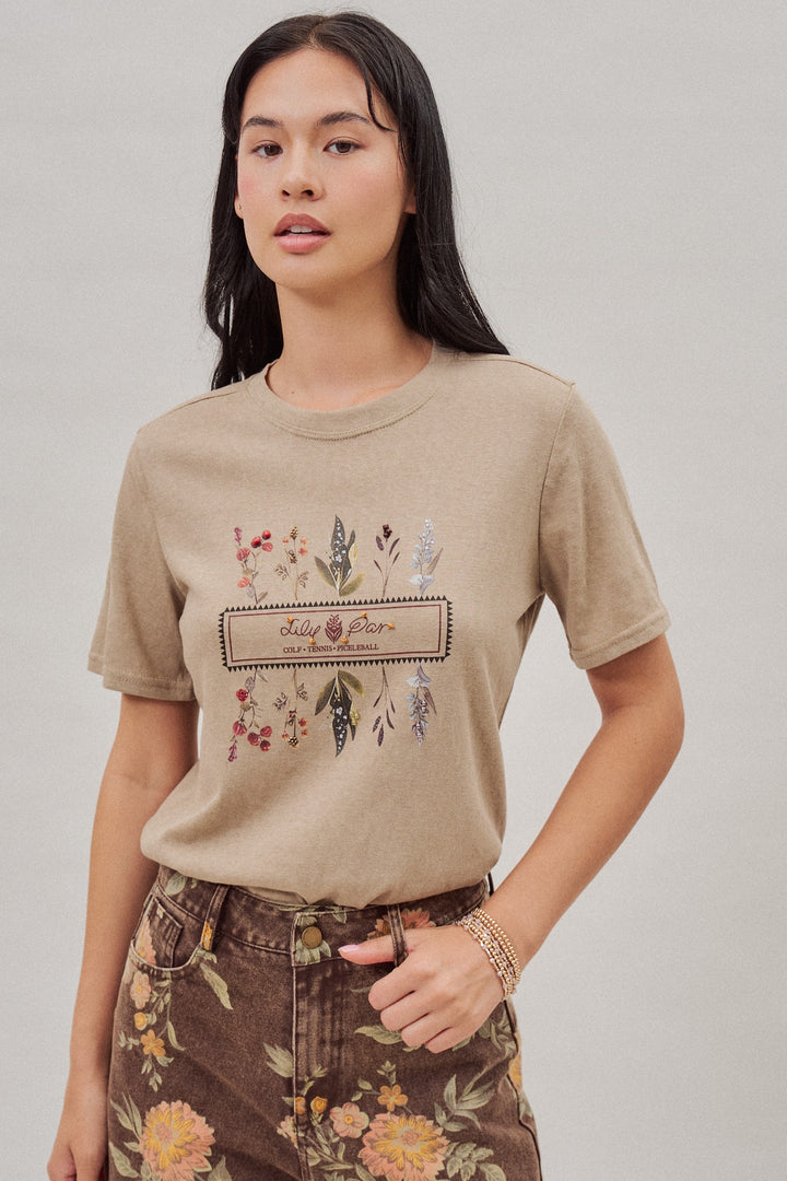 Botanical Floral Embroidered Tee in White - Women's Wholesale T-Shirts & Polos | Trend Notes